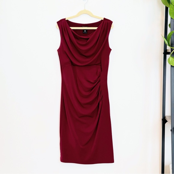 Maroon Dress - Picture 2 of 4